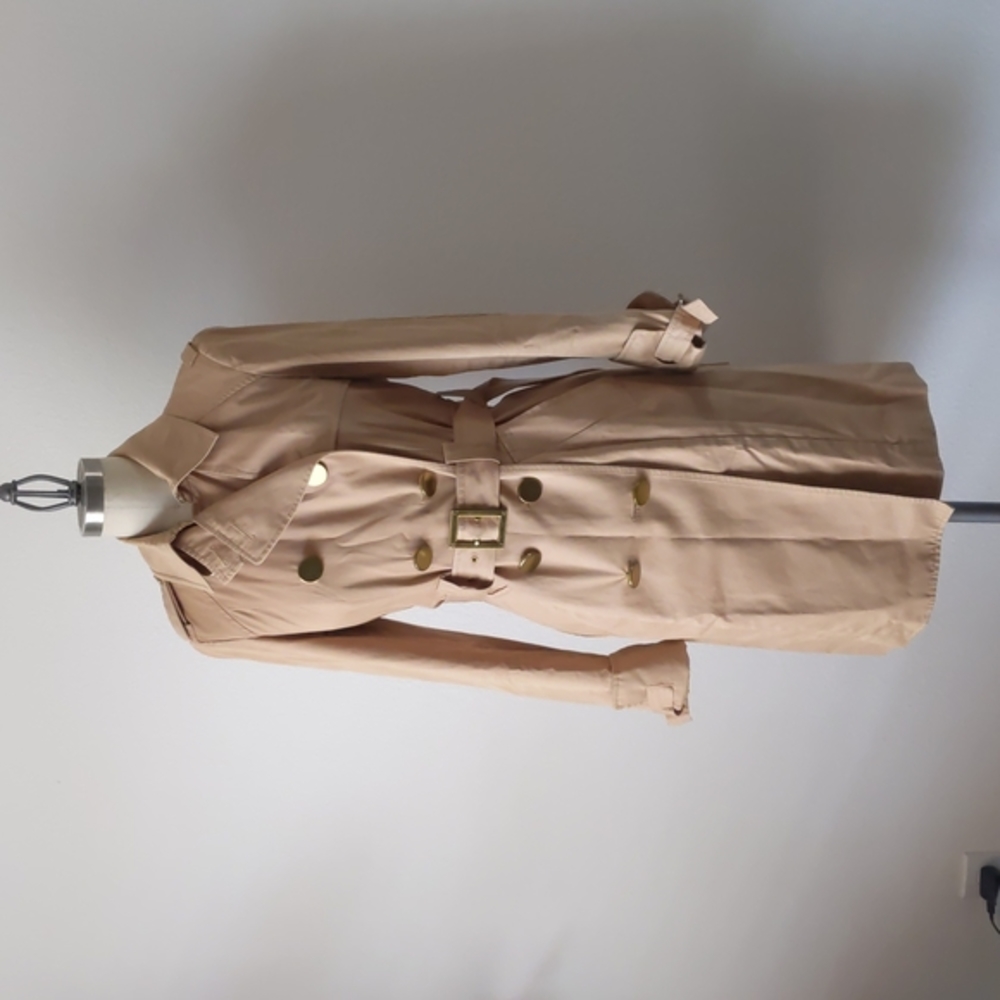 Tory Burch Trenchcoat
